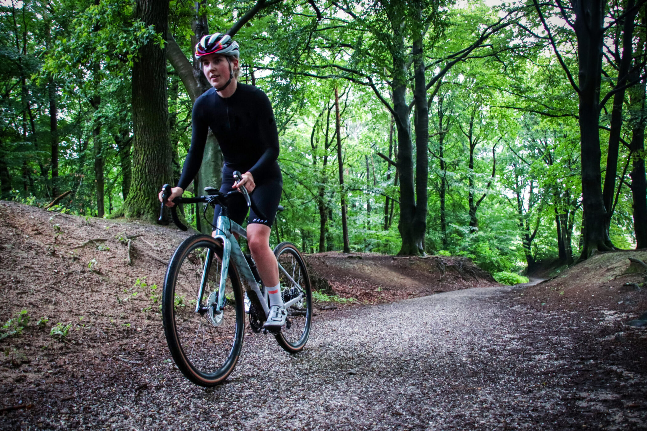 Lotte over haar nieuwe Specialized Diverge Comp Carbon: “Het is nog meer dan ik hoopte!”