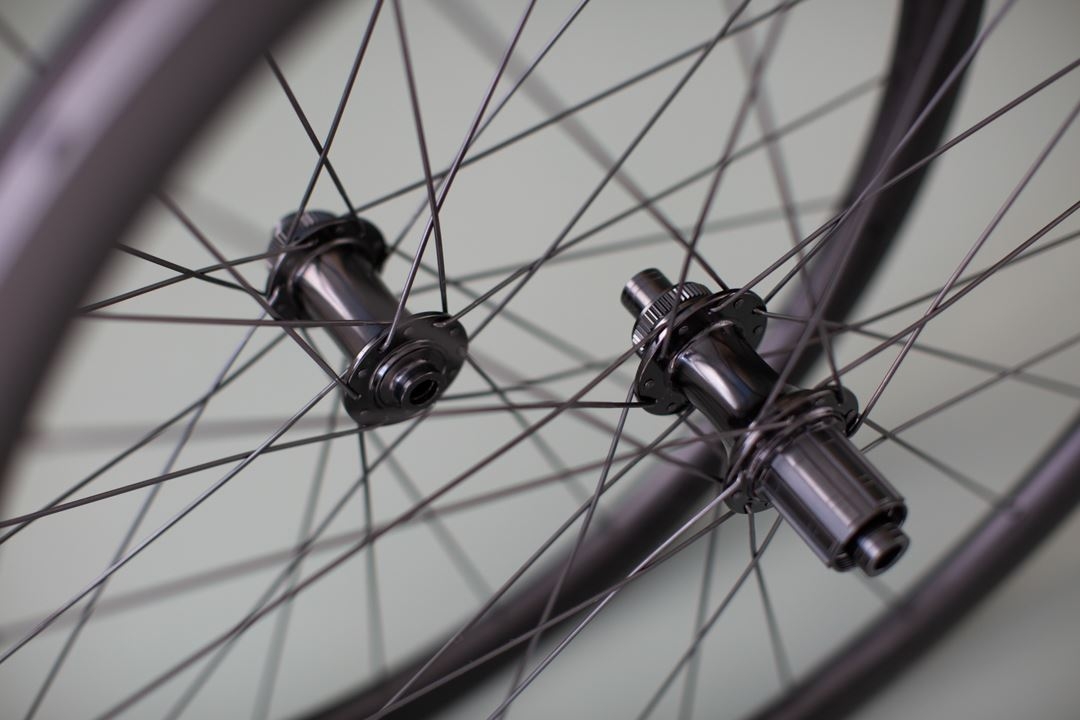 LEEZER T38 Handmade Wielset