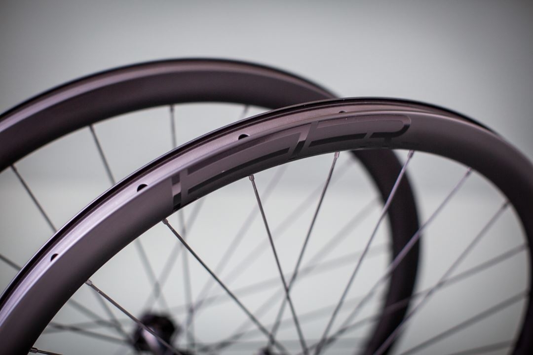 LEEZER T38 Handmade Wielset