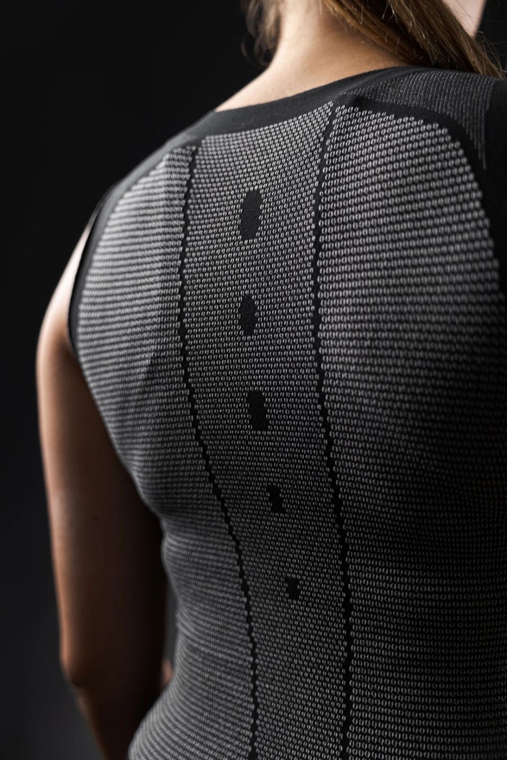 megmeister Woman's Sleeveless Base later W/ Drynamo