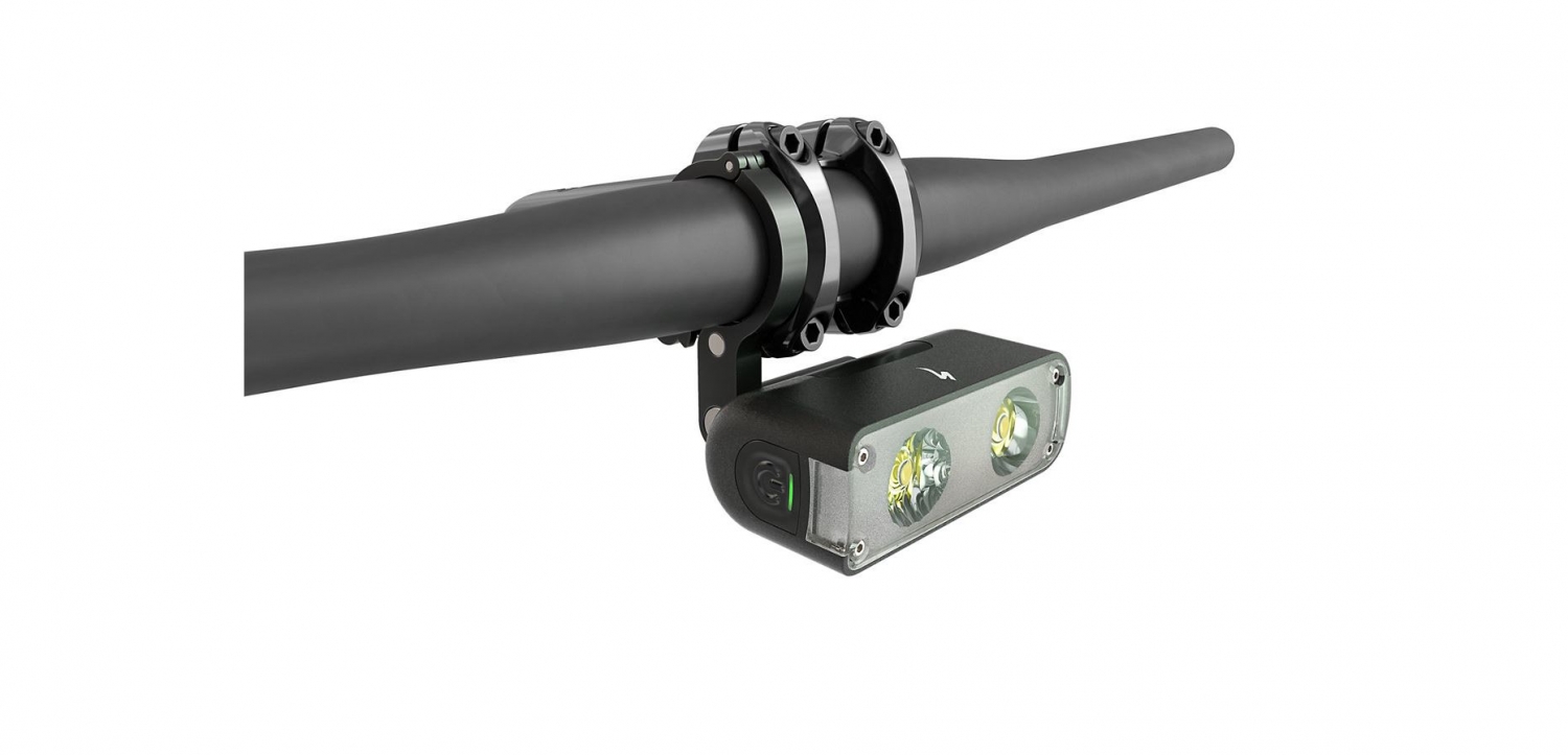 SPECIALIZED Fluxâ„¢ 850 Headlight Black