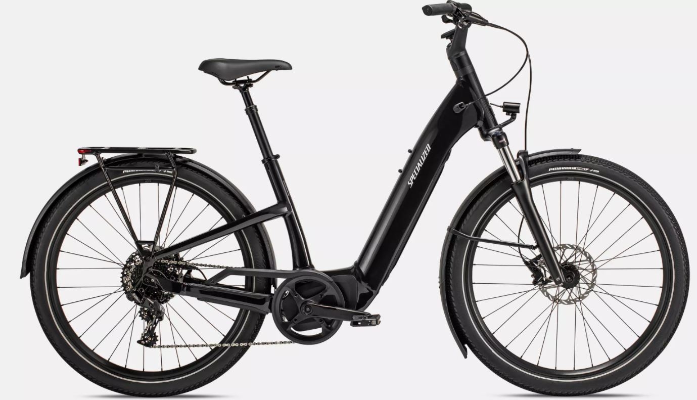 Specialized Turbo Como 4.0 – Cast Black Silver Reflective