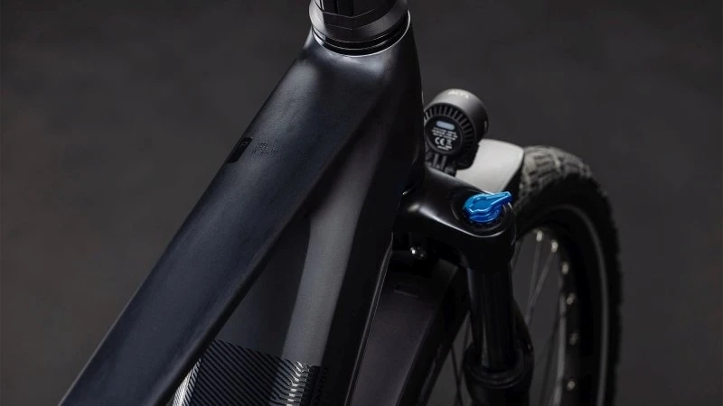 Cube Kathmandu Hybrid Pro 800