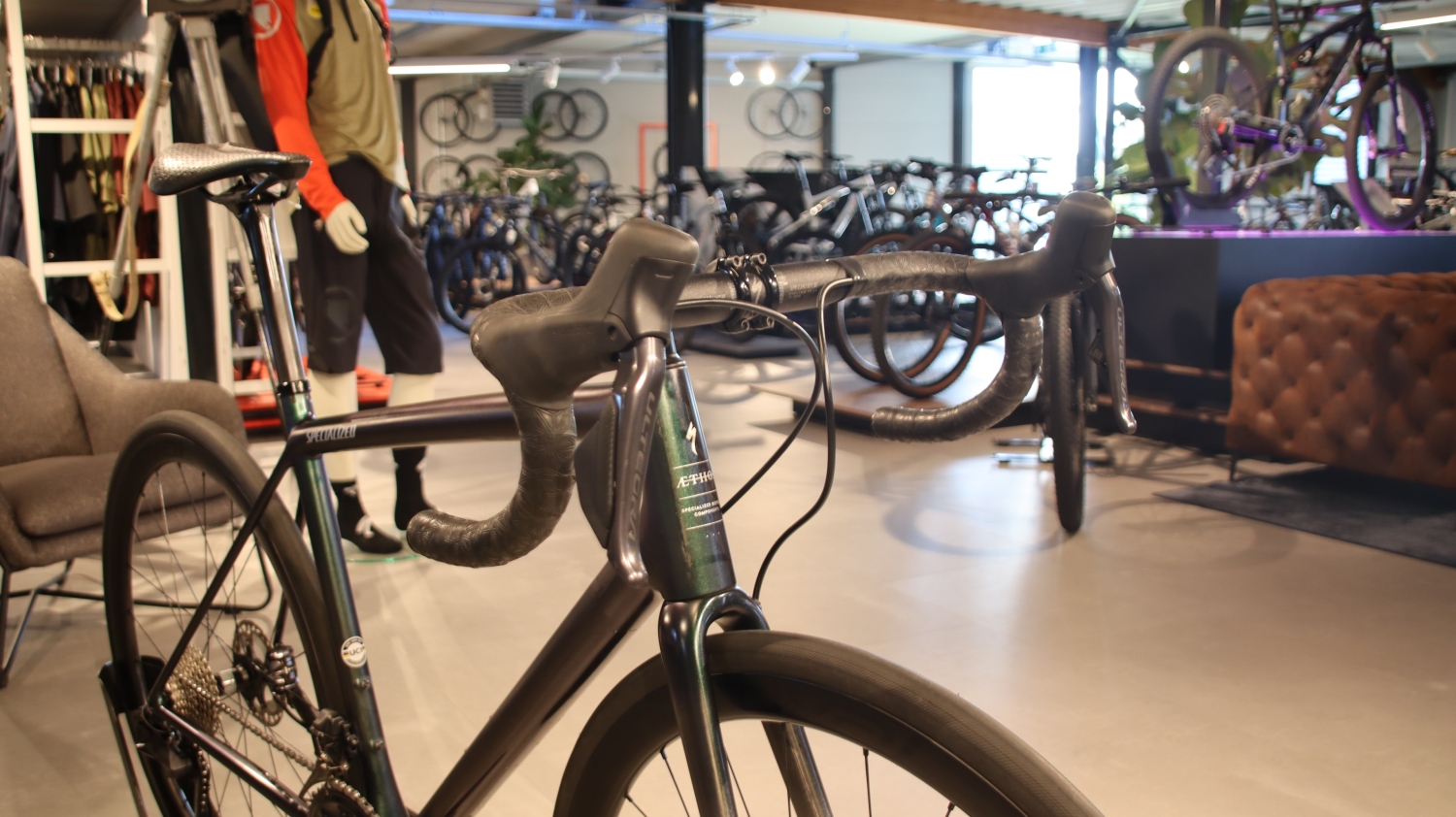 Specialized Aethos Expert Maat 56 cm