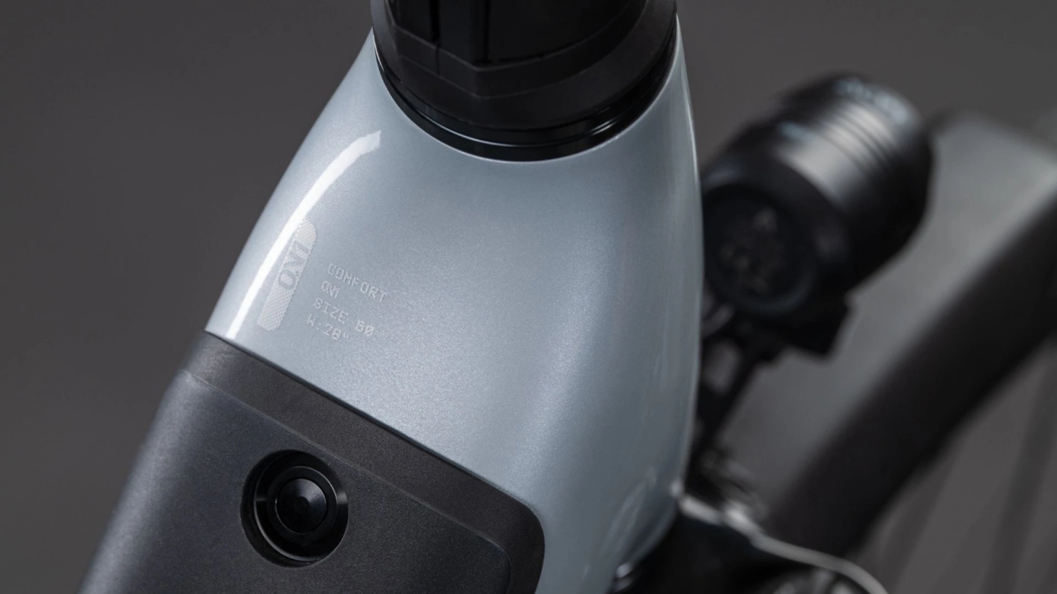 Cube Supreme Hybrid Comfort One 600