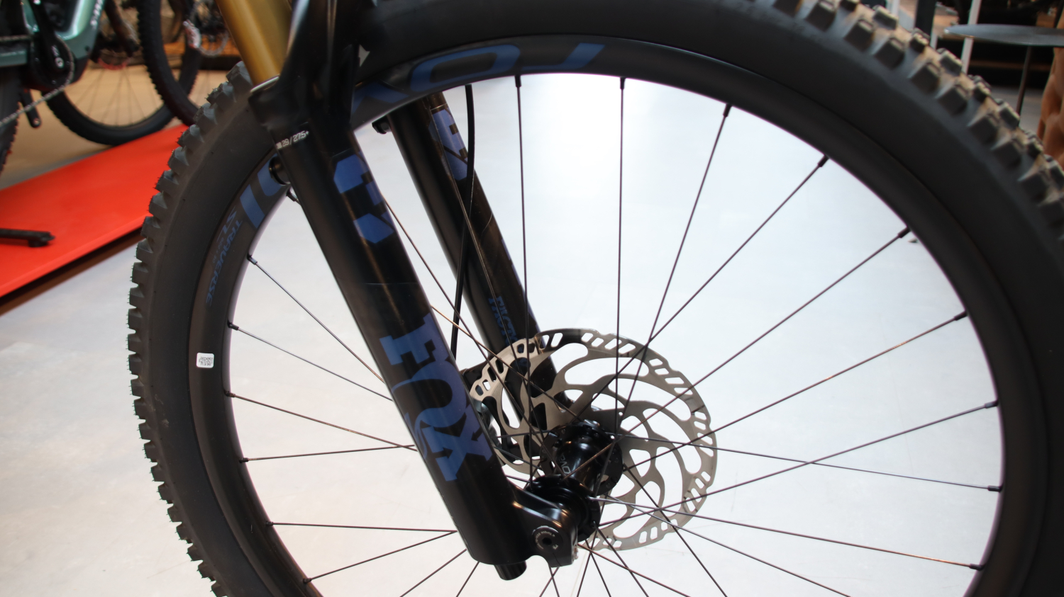 S-works Levo Carbon Maat S4