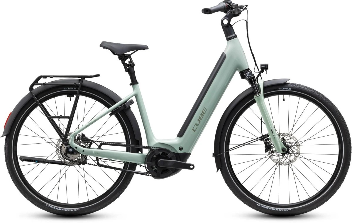 Cube Supreme Hybrid Deluxe One 600